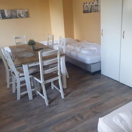 Pension 11 Apartments By Lorenc Berlin Kültér fotó