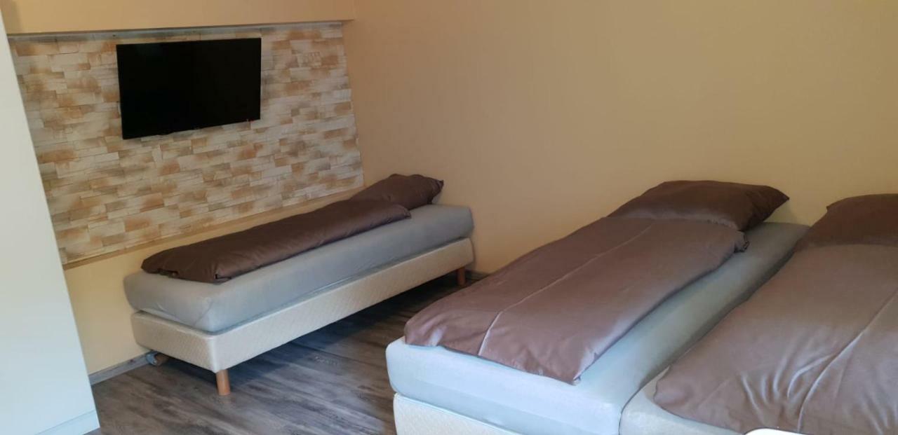 Pension 11 Apartments By Lorenc Berlin Kültér fotó